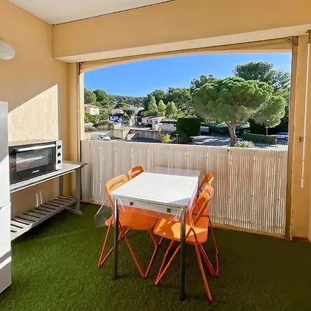 With Pool And Access In *